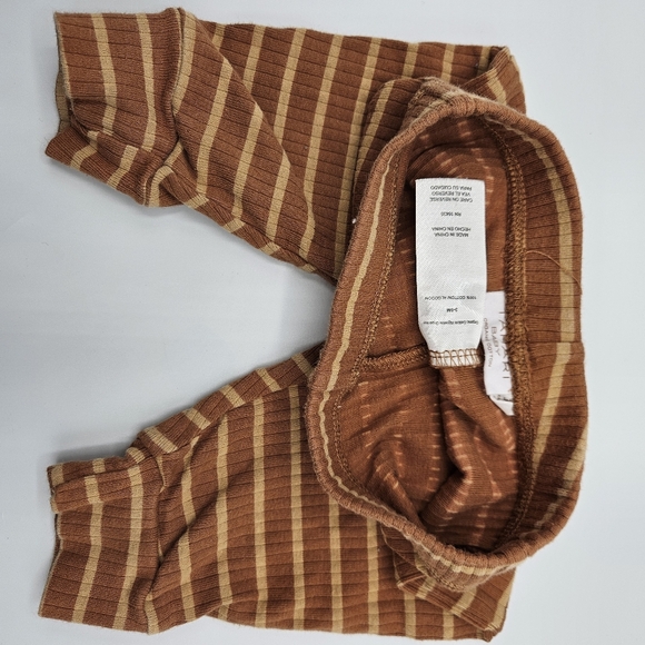 Tahari Baby Boy Sweater Outfit Size 3-6 Months - Picture 4 of 7